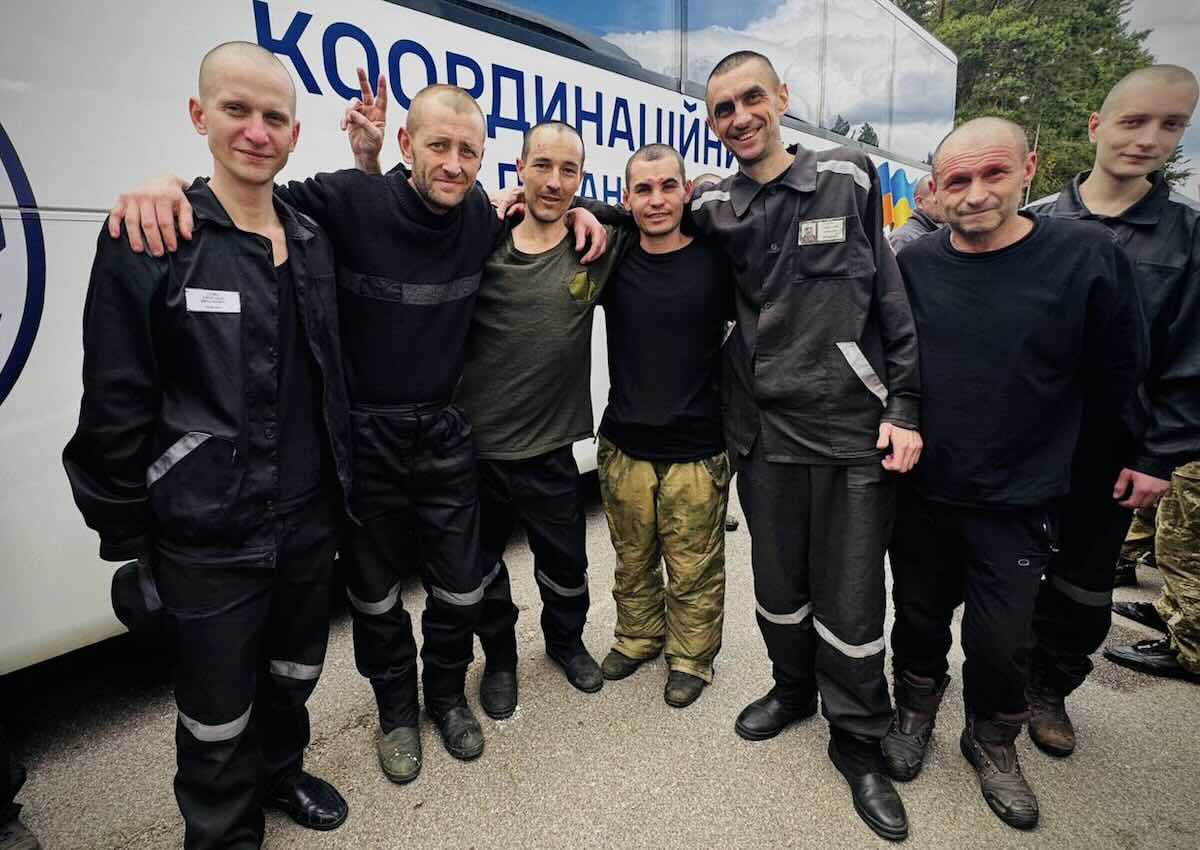 Україна провела обмін полоненими з РФ у День Незалежності / Фото: телеграм канал президента Зеленського
